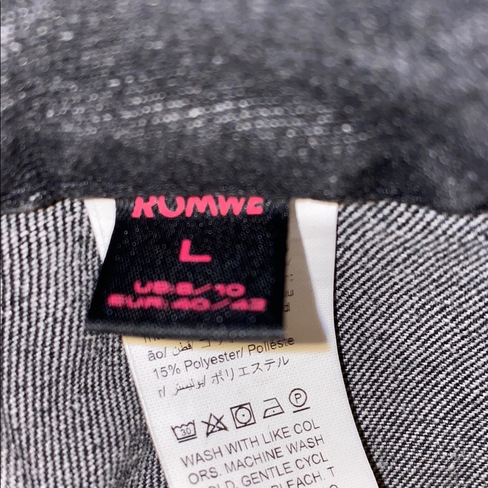 ROMWE Large Grunge Punk Solid Strap Detail Cargo Boy Friend Jeans, School - Picture 2 of 14